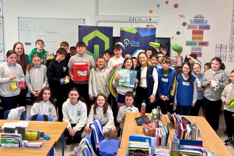 Ohk energy's Bright Eyes Educational Outreach 2025 - 2nd Place Winner and classmates from Drumoghilll National School, Donegal.